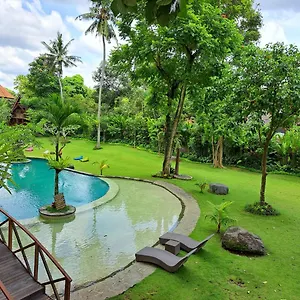  Ferienpark Tree House